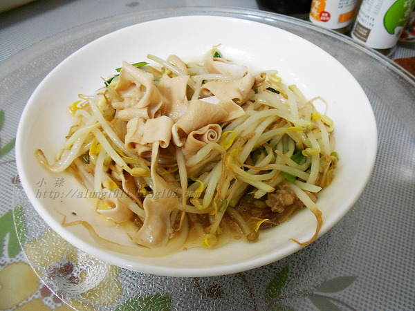 前金鴨肉羹老攤：50年的手藝     ..前金老牌鴨肉羹