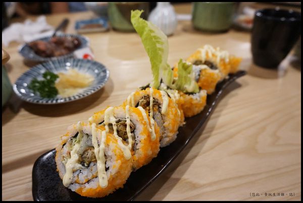 魚鮮會社 竹北-軟殼蟹壽司-1.JPG