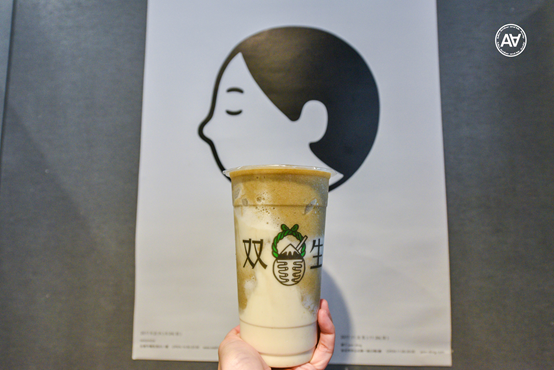 双生綠豆沙牛奶:台南中西區美食-台南近期最火紅的飲料,每日限量,想喝要趁早!