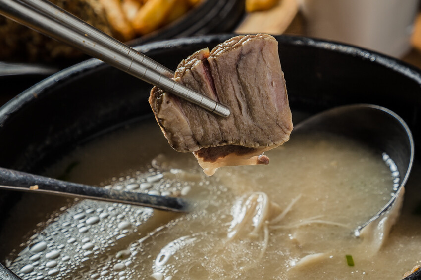 高雄市左營區高雄美食 – 韓虎嘯Tigerroar韓式料理專門店 x 韓星IU來台演唱會也愛吃的美食！