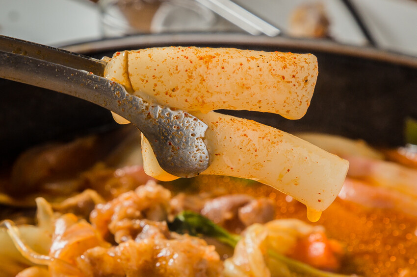 高雄市左營區高雄美食 – 韓虎嘯Tigerroar韓式料理專門店 x 韓星IU來台演唱會也愛吃的美食！