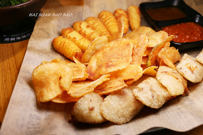 『炸去啃Chicken職人炸物(台北信義A11店)』信義新光三越美食/時尚鹽酥雞/巨無霸雞排丼飯/優惠套餐/菜單/全台分店資訊(捷運市政府站)