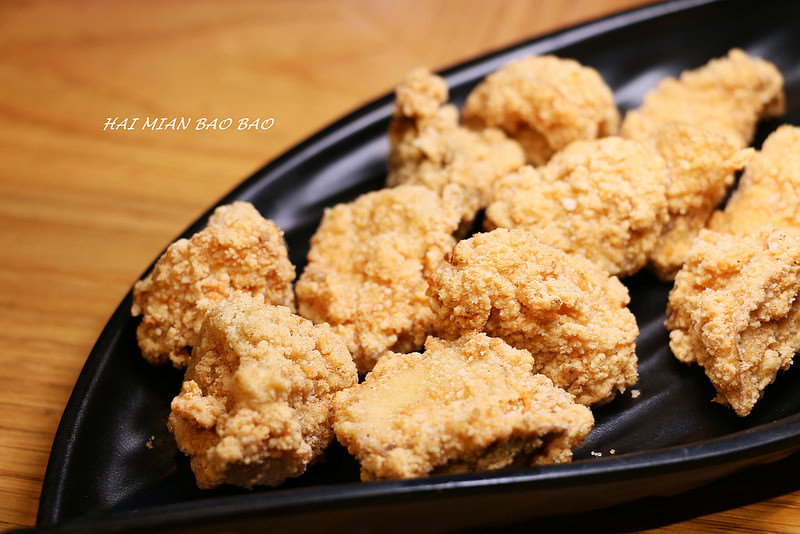 『炸去啃Chicken職人炸物(台北信義A11店)』信義新光三越美食/時尚鹽酥雞/巨無霸雞排丼飯/優惠套餐/菜單/全台分店資訊(捷運市政府站)