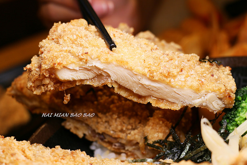 『炸去啃Chicken職人炸物(台北信義A11店)』信義新光三越美食/時尚鹽酥雞/巨無霸雞排丼飯/優惠套餐/菜單/全台分店資訊(捷運市政府站)