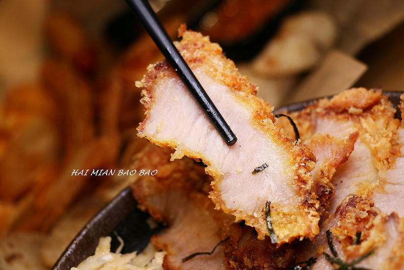 『炸去啃Chicken職人炸物(台北信義A11店)』信義新光三越美食/時尚鹽酥雞/巨無霸雞排丼飯/優惠套餐/菜單/全台分店資訊(捷運市政府站)