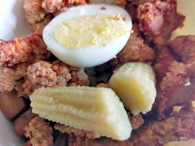 「炸去啃Chicken 職人炸物」(Fried chicken lunch box ) , Taipei,Taiwan, SJKen, Apr  6, 2021.