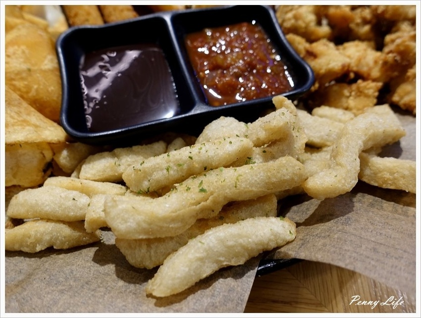 【台北】炸去啃職人炸物/雞排/內用鹹酥雞/丼飯/新光信義A11分店