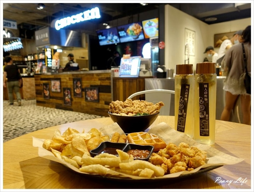 【台北】炸去啃職人炸物/雞排/內用鹹酥雞/丼飯/新光信義A11分店