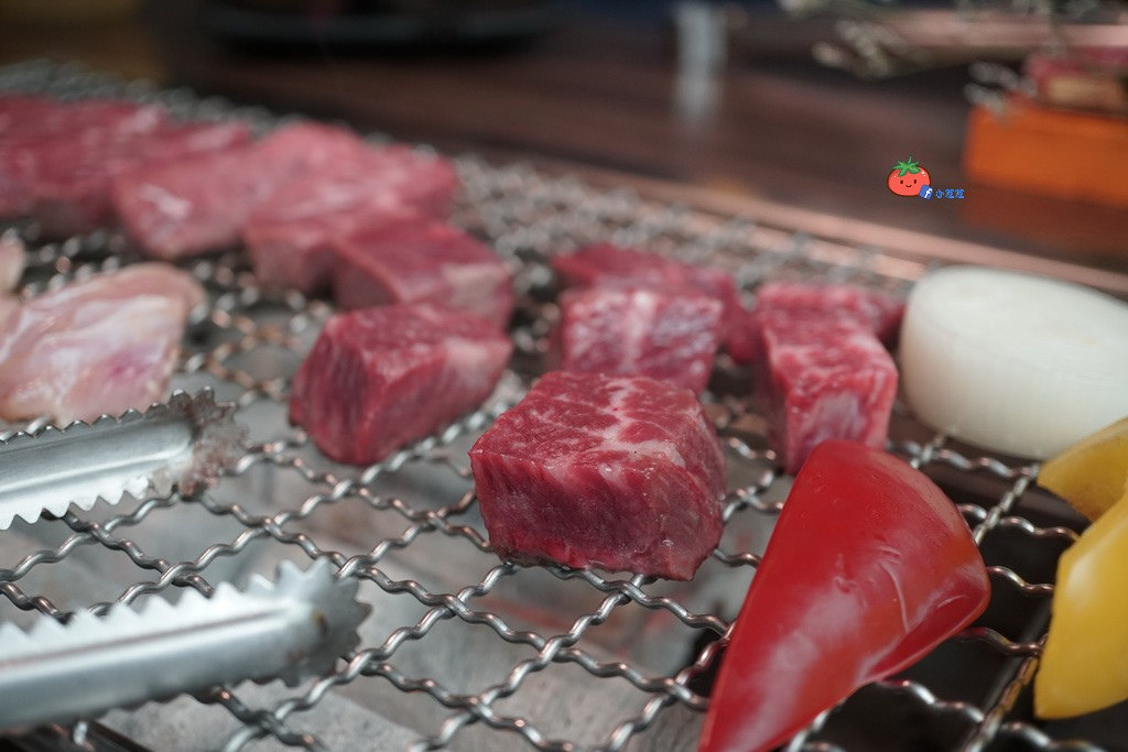 景美平價燒肉 單點式 花雕雞火鍋