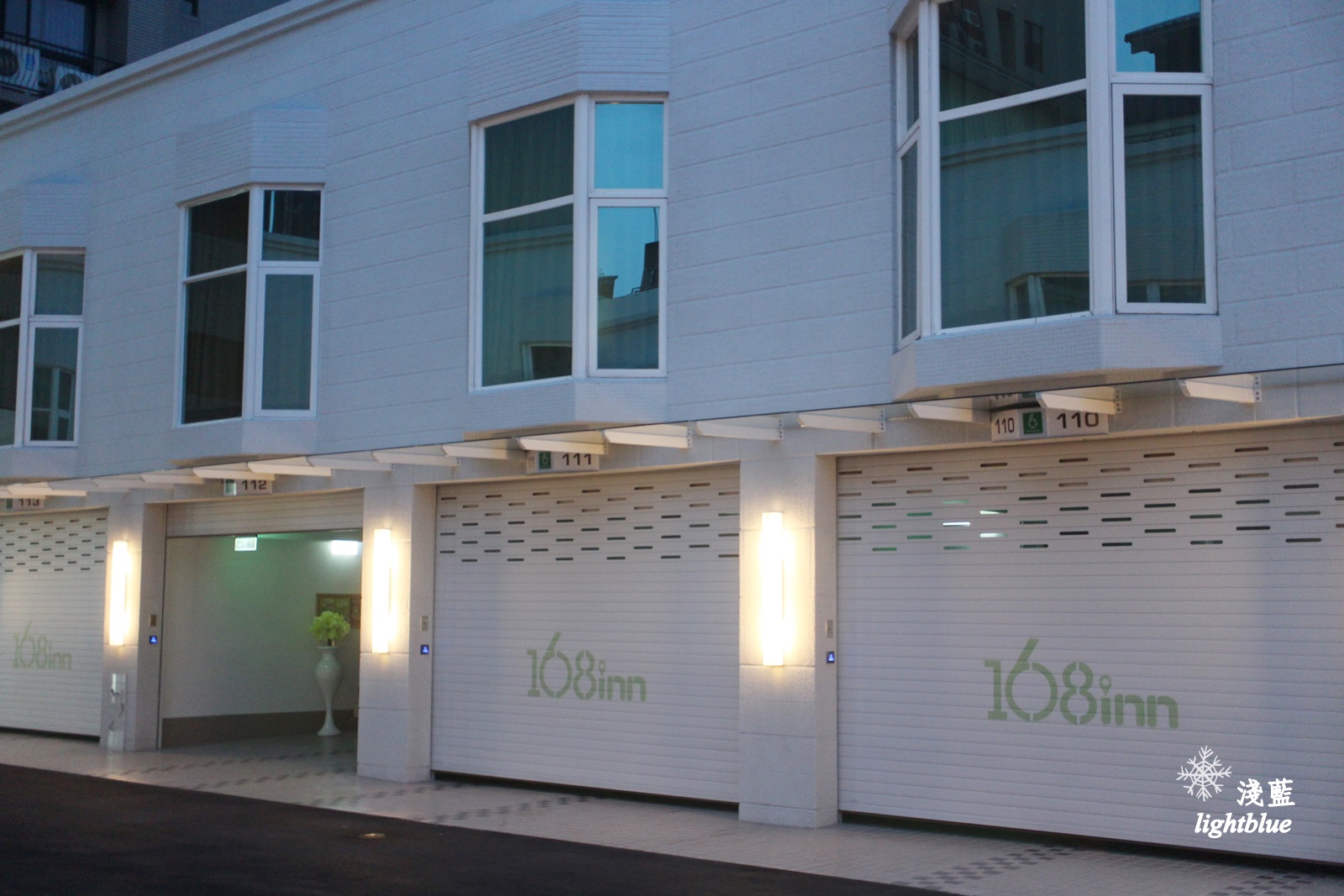 桃園住宿:淺藍 × 6星旅館~168inn集團7月新開幕桃園最大高級汽車旅館
