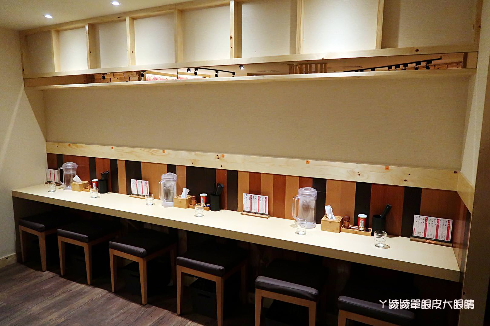 台中平價拉麵推薦｜一幻拉麵！中友百貨湯頭超蝦的北海道拉麵