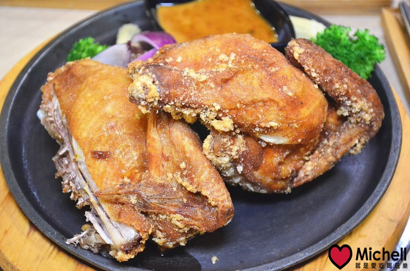 饕飽複合飲食館