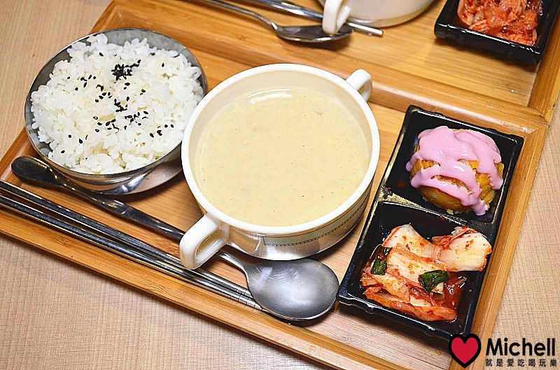 饕飽複合飲食館