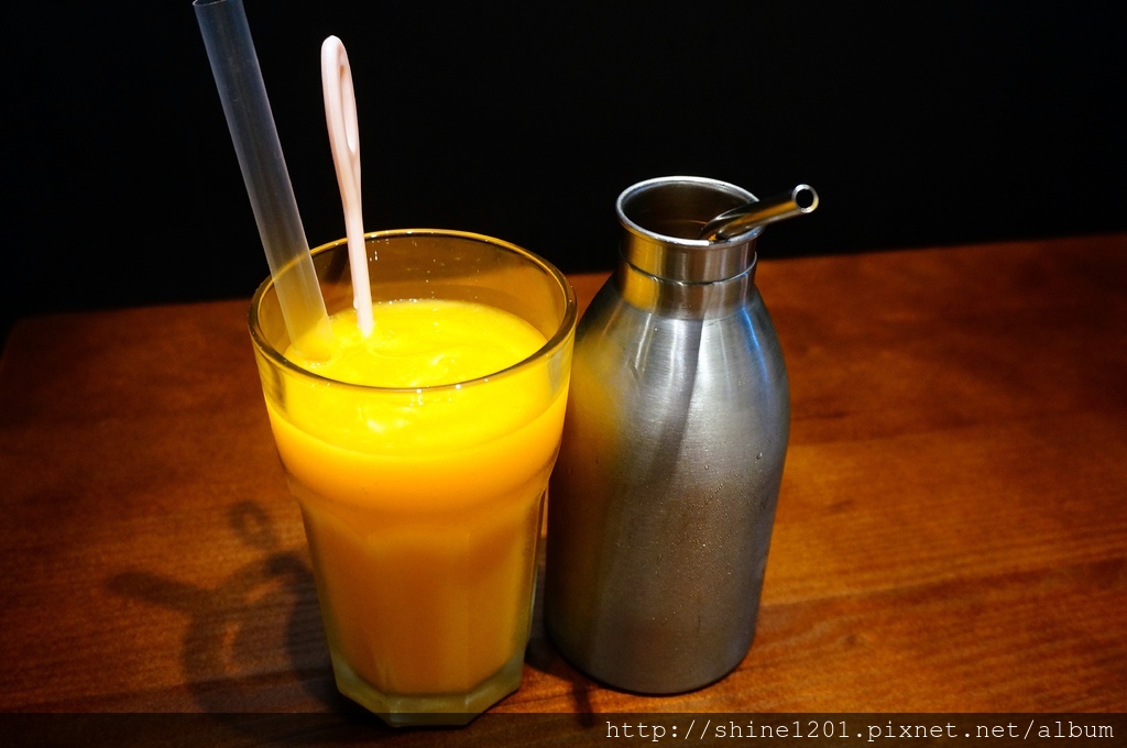 忠孝復興站泰式料理.甲泰船麵.東區美食.東區外送.外帶