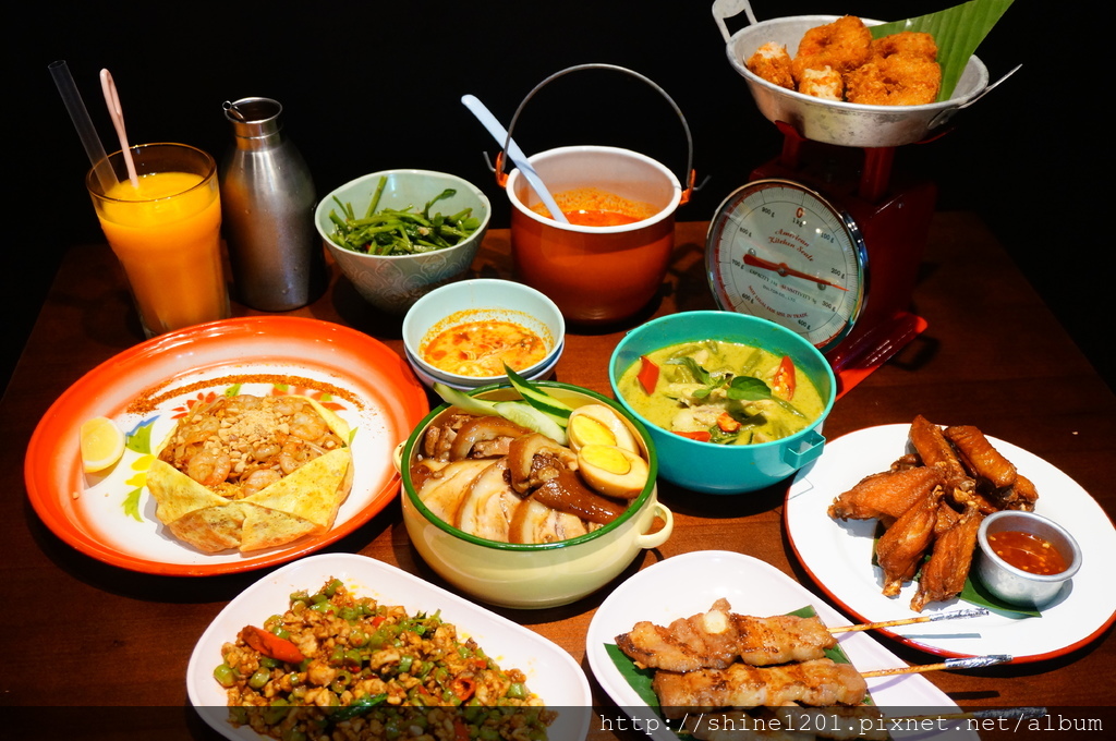忠孝復興站泰式料理.甲泰船麵.東區美食.東區外送.外帶