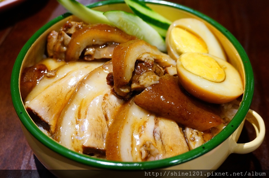 忠孝復興站泰式料理.甲泰船麵.東區美食.東區外送.外帶