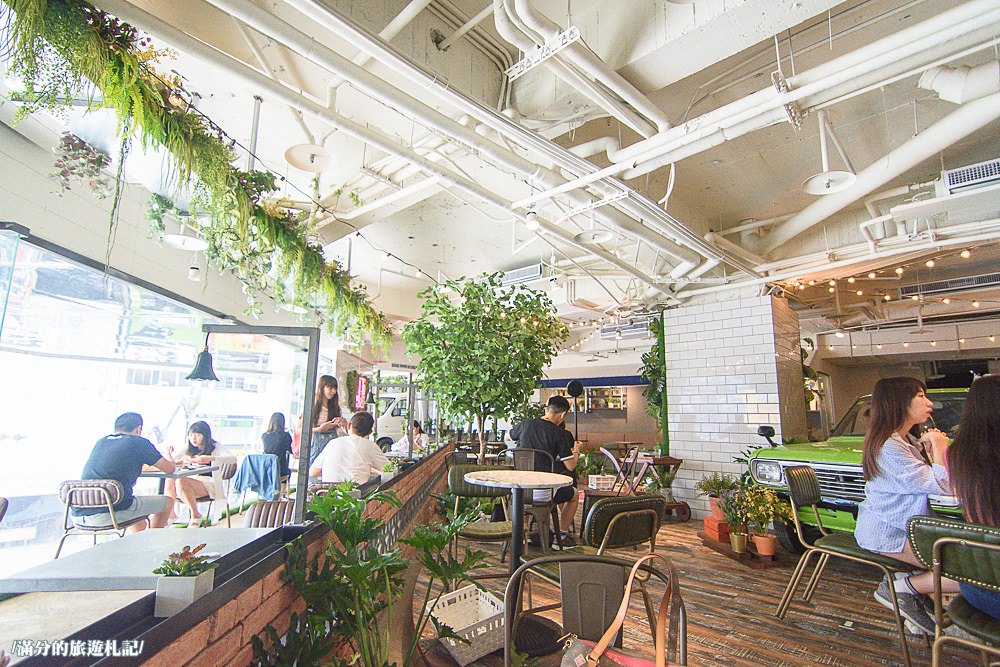 台中北區美食》台中新餐廳 JAI 宅 叢林風異國料理 來宅餐廳當貨車show girl - 滿分的旅遊札記