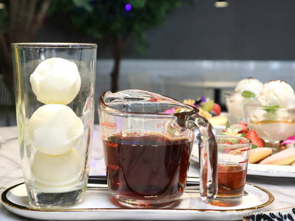 JAI 宅:台中美食│JAI 宅〃台中網美必打卡餐廳,餐點品項多樣化,還有新品甜點等你來品嘗~