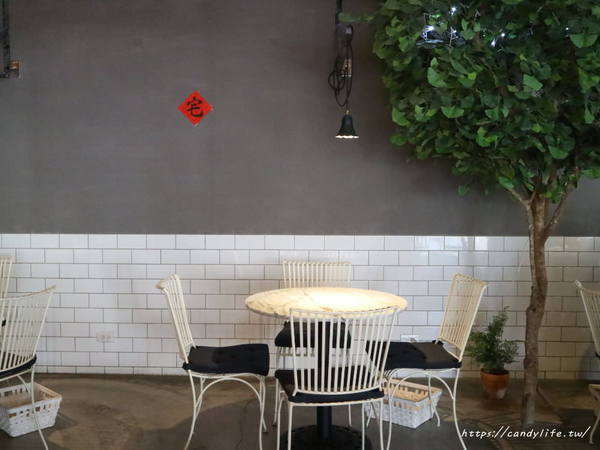 JAI 宅:台中美食│JAI 宅〃台中網美必打卡餐廳,餐點品項多樣化,還有新品甜點等你來品嘗~