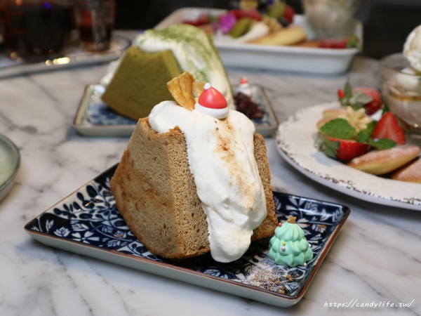 JAI 宅:台中美食│JAI 宅〃台中網美必打卡餐廳,餐點品項多樣化,還有新品甜點等你來品嘗~