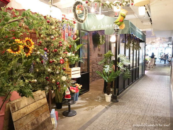 JAI 宅:台中美食│JAI 宅〃台中網美必打卡餐廳,餐點品項多樣化,還有新品甜點等你來品嘗~