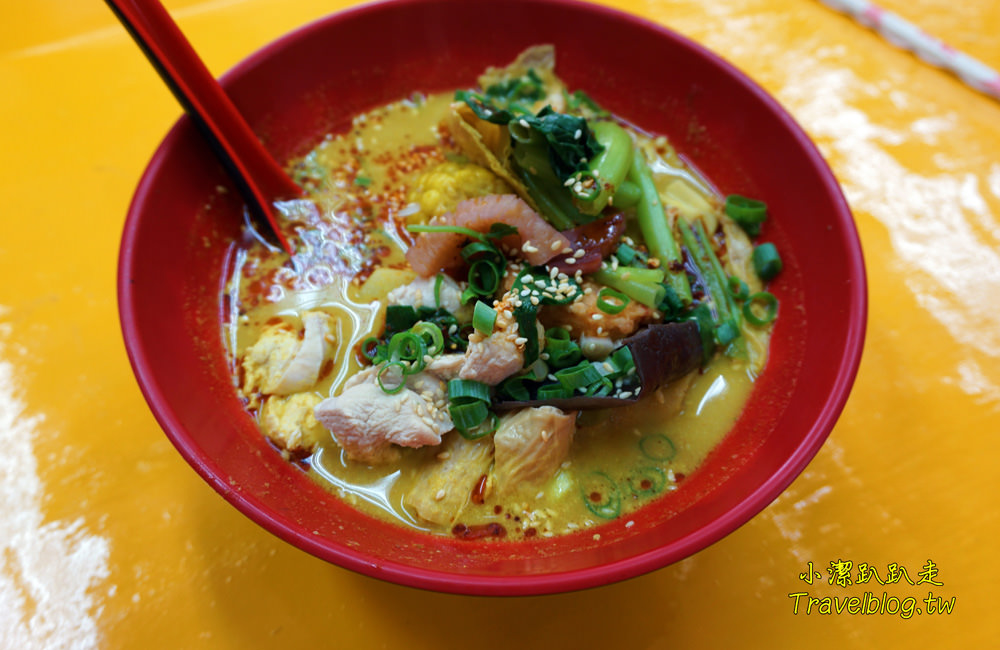 台中美食|奶奶的湯異國風味麻辣燙，豐原黃昏市場旁暗藏平價美食!豐富食材.蔬菜多樣!家庭親子聚餐的好去處!還有宵夜場!