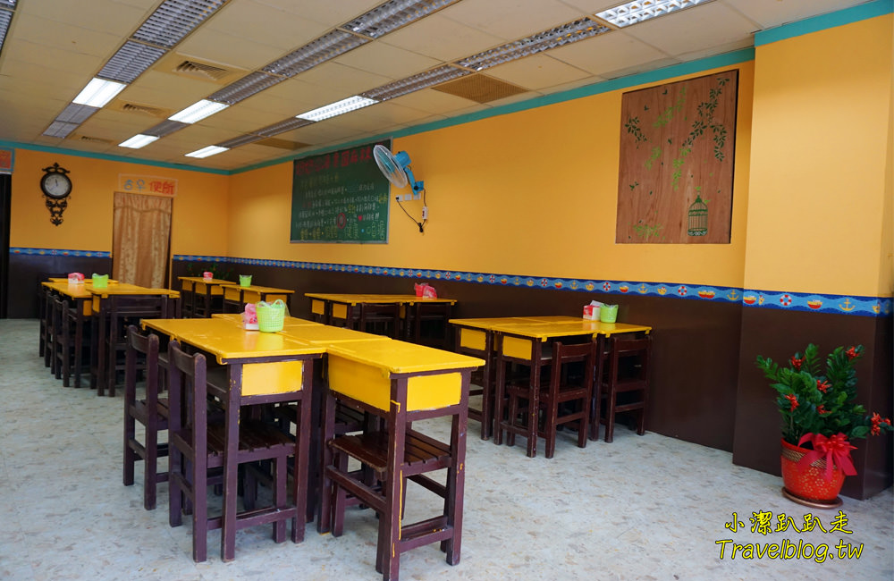 台中美食|奶奶的湯異國風味麻辣燙，豐原黃昏市場旁暗藏平價美食!豐富食材.蔬菜多樣!家庭親子聚餐的好去處!還有宵夜場!