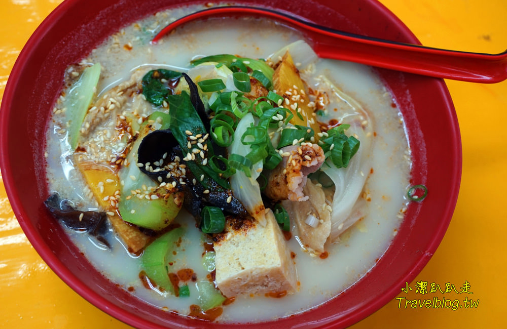 台中美食|奶奶的湯異國風味麻辣燙，豐原黃昏市場旁暗藏平價美食!豐富食材.蔬菜多樣!家庭親子聚餐的好去處!還有宵夜場!