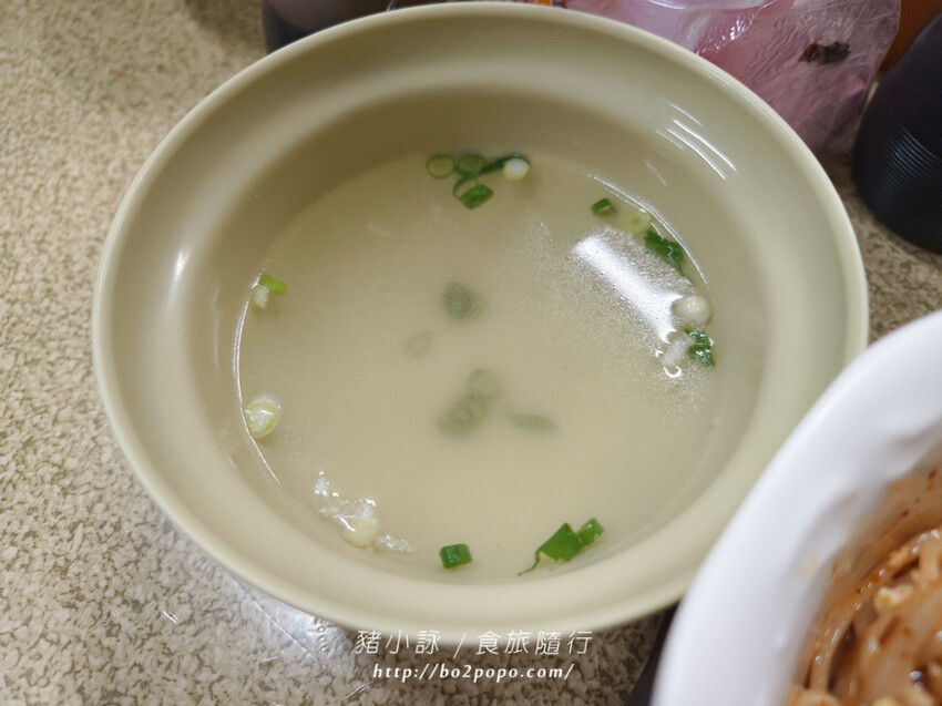 高雄。岡山》簡單質樸又絕妙的煎炒蛋麵