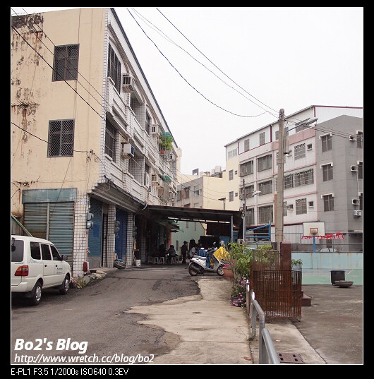 高雄。岡山》簡單質樸又絕妙的煎炒蛋麵