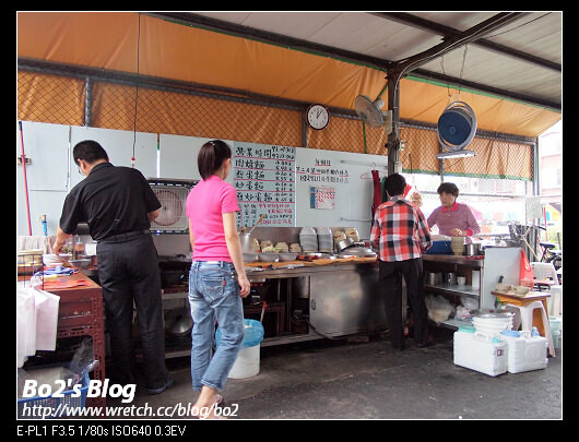 高雄。岡山》簡單質樸又絕妙的煎炒蛋麵