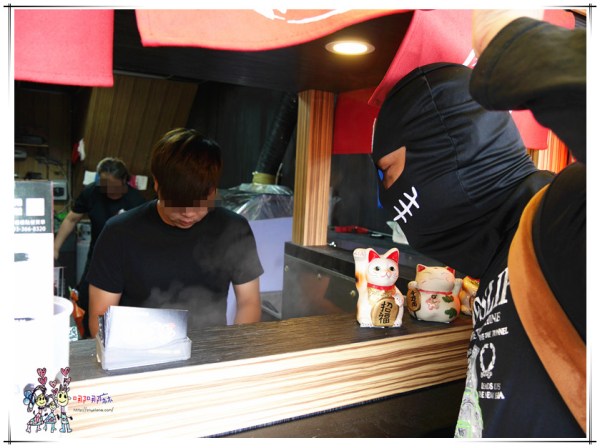 麵屋次郎,八德美食,桃園美食,平價拉麵,大湳市場,拉麵,麻辣拉麵,烤肉串