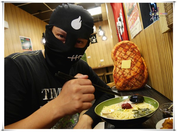 麵屋次郎,八德美食,桃園美食,平價拉麵,大湳市場,拉麵,麻辣拉麵,烤肉串