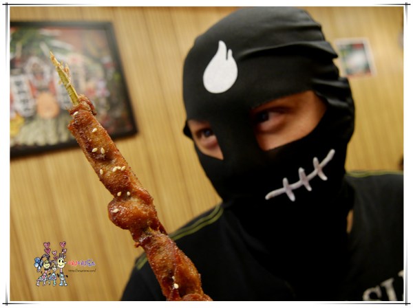 麵屋次郎,八德美食,桃園美食,平價拉麵,大湳市場,拉麵,麻辣拉麵,烤肉串