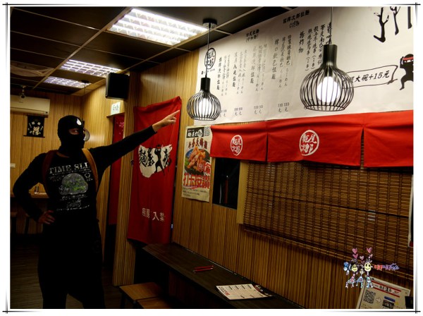 麵屋次郎,八德美食,桃園美食,平價拉麵,大湳市場,拉麵,麻辣拉麵,烤肉串