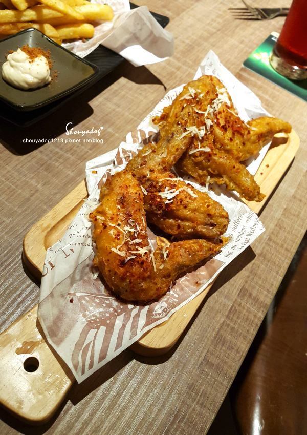 Plan B歐陸街頭小市集餐酒:【歐式餐酒館】超美超好拍的 Plan B 歐陸街頭市集小酒館試吃會