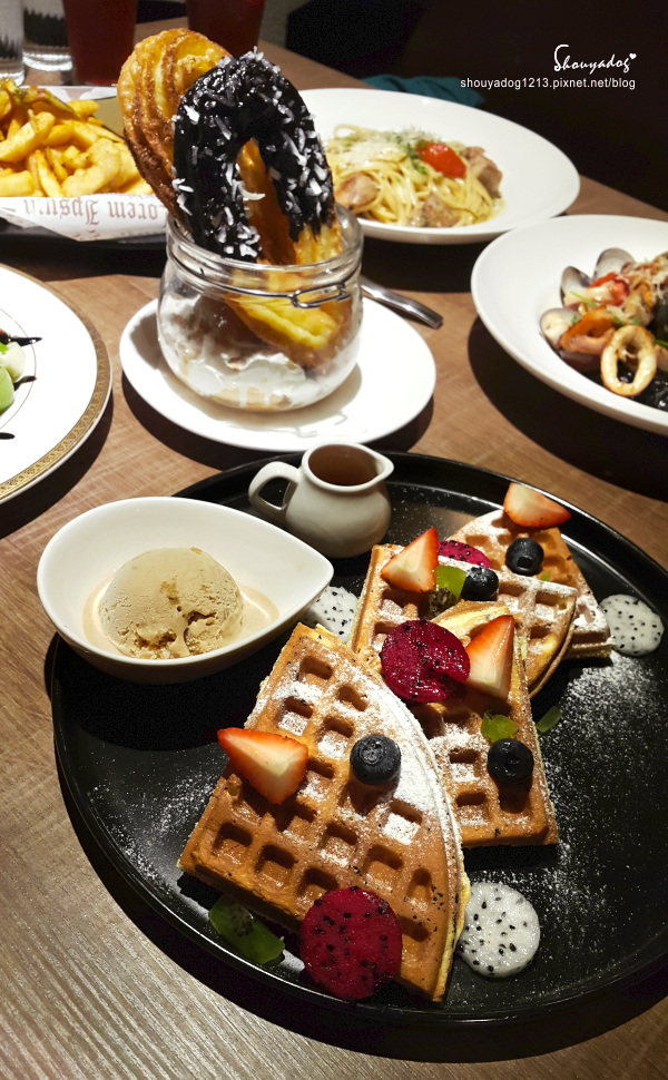 Plan B歐陸街頭小市集餐酒:【歐式餐酒館】超美超好拍的 Plan B 歐陸街頭市集小酒館試吃會