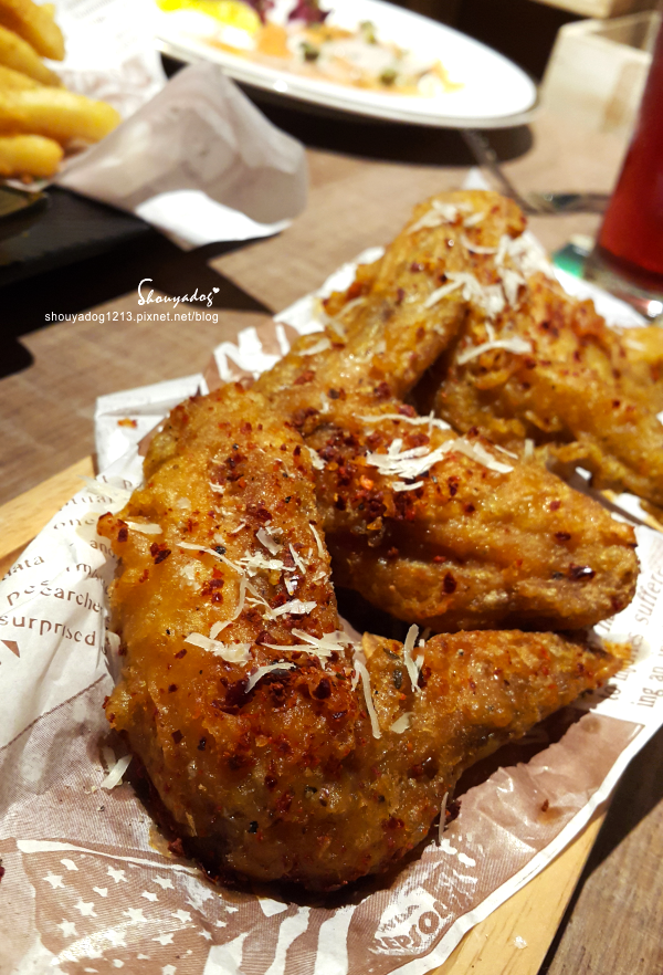 Plan B歐陸街頭小市集餐酒:【歐式餐酒館】超美超好拍的 Plan B 歐陸街頭市集小酒館試吃會