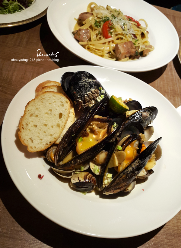 Plan B歐陸街頭小市集餐酒:【歐式餐酒館】超美超好拍的 Plan B 歐陸街頭市集小酒館試吃會