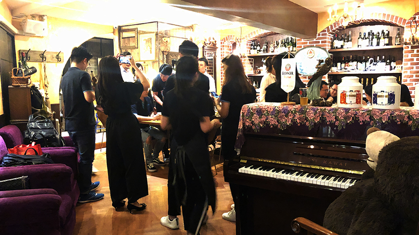 Plan B 歐陸街頭市集小酒館,忠孝敦化宵夜,東區餐酒館推薦,東區宵夜,東區小酌,東區約會餐廳,東區求婚餐廳,情人節約會餐廳推薦,台北平價小酒館