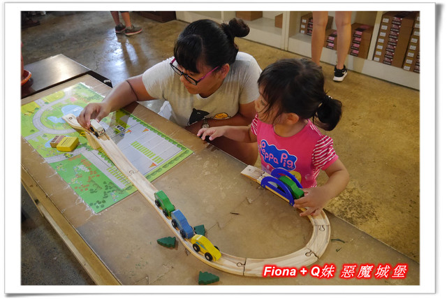 【南投埔里一日遊】桃米親水公園+埔里酒廠+豐年農場+宏基蜜蜂生態農場+敲敲木音樂工房+元首館，無論戲水、美食、觀光、新知通通有，皆是親子同遊好景點 !