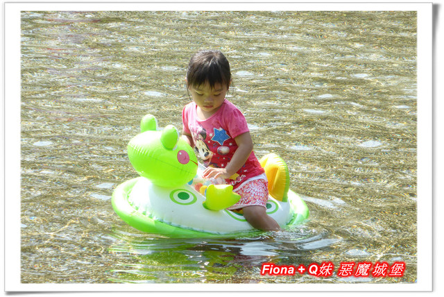 【南投埔里一日遊】桃米親水公園+埔里酒廠+豐年農場+宏基蜜蜂生態農場+敲敲木音樂工房+元首館，無論戲水、美食、觀光、新知通通有，皆是親子同遊好景點 !