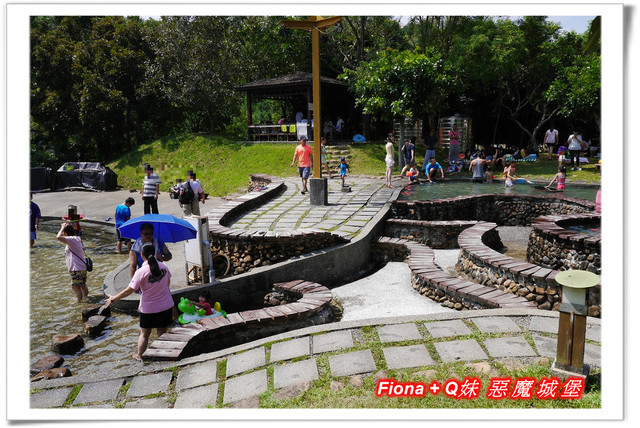 【南投埔里一日遊】桃米親水公園+埔里酒廠+豐年農場+宏基蜜蜂生態農場+敲敲木音樂工房+元首館，無論戲水、美食、觀光、新知通通有，皆是親子同遊好景點 !
