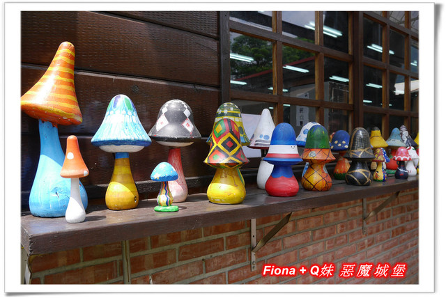 【南投埔里一日遊】桃米親水公園+埔里酒廠+豐年農場+宏基蜜蜂生態農場+敲敲木音樂工房+元首館，無論戲水、美食、觀光、新知通通有，皆是親子同遊好景點 !