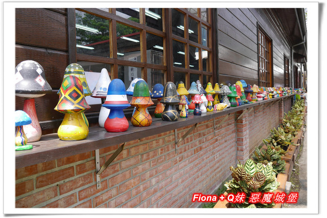 【南投埔里一日遊】桃米親水公園+埔里酒廠+豐年農場+宏基蜜蜂生態農場+敲敲木音樂工房+元首館，無論戲水、美食、觀光、新知通通有，皆是親子同遊好景點 !