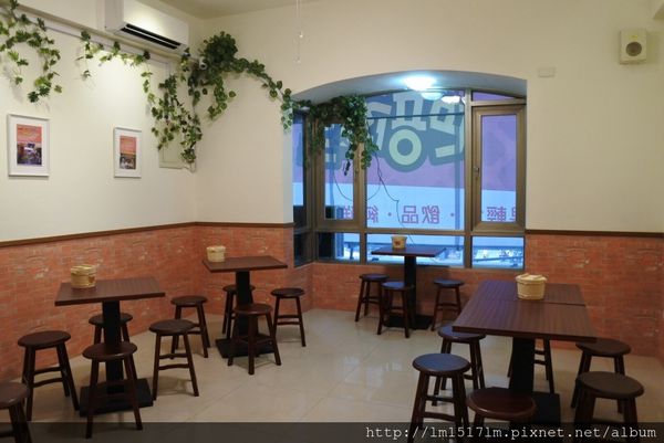 巴部屋工房文心店 (51).jpg 巴部屋工房文心店 (51).jpg