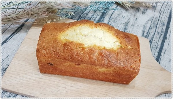 米之朵甜點房:台中南區』米之朵甜點房║IG新話題,夢幻系甜點,網紅必嚐棋盤蛋糕繽紛引爆少女心,快約閨蜜一起下午茶吧!