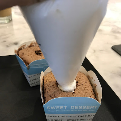 東區甜點親手做 Funsiamo  Café&Play。客自化 Café & Play體驗店鋪。姊妹淘周末玩樂新據點! (近國父紀念館站)