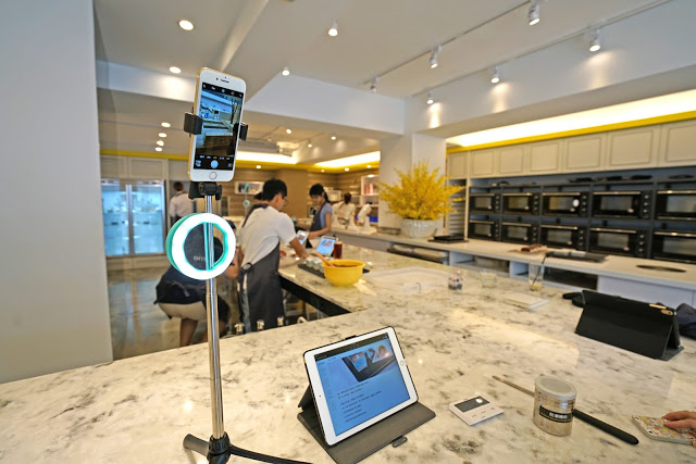 東區甜點親手做 Funsiamo  Café&Play。客自化 Café & Play體驗店鋪。姊妹淘周末玩樂新據點! (近國父紀念館站)