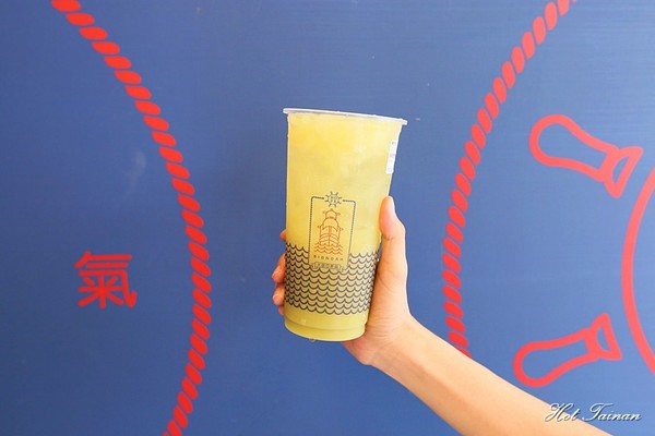 大諾亞飲品:【台南美食】大諾亞飲品BigNoah:南應大周邊人氣飲品店!找一杯屬於自己的希望與勇氣吧~